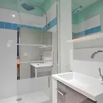 4 Bedroom Cozy In Valorbiquet * Saint-Julien-de-Mailloc