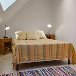 4 Bedroom Cozy In Valorbiquet *
