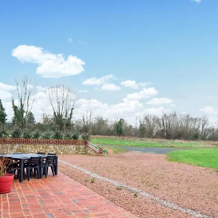 4 Bedroom Gorgeous In Valorbiquet Σπίτι διακοπών *