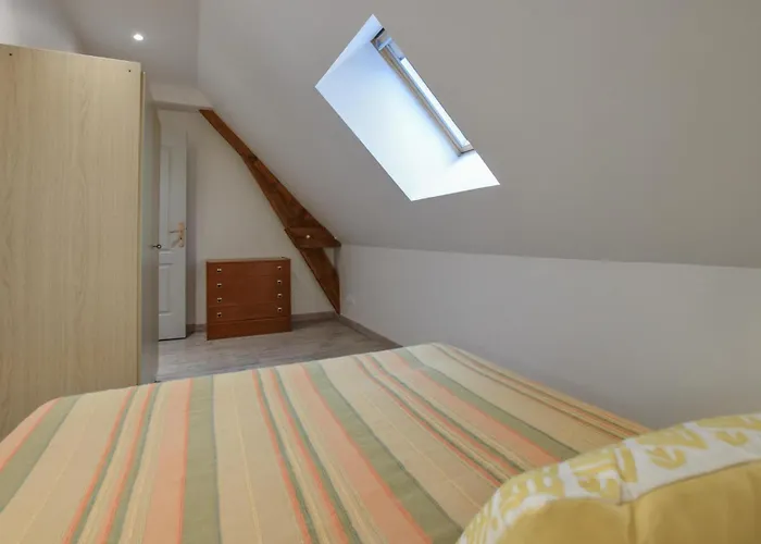 4 Bedroom Gorgeous In Valorbiquet *