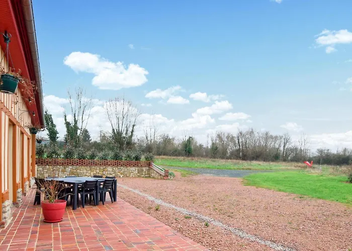 4 Bedroom Gorgeous In Valorbiquet Feriehus *